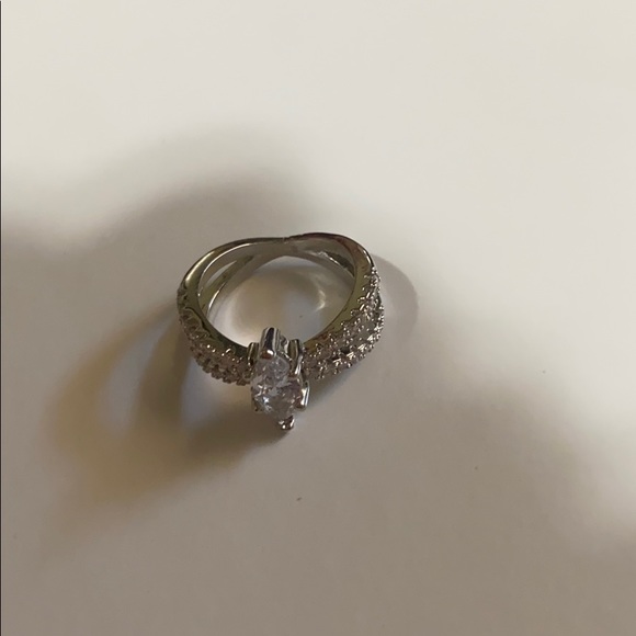 925 Sterling Silver Marquise Cut Sapphire Ring - Picture 7 of 7